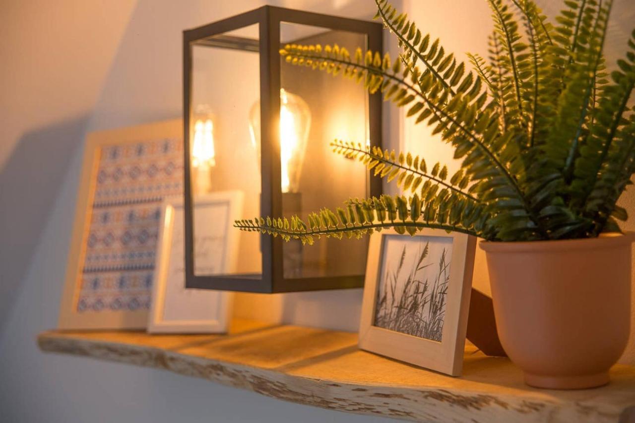 Freedom Grand Triplex Lumineux Decoration Contemporaine - Plein Centre Historique Bayeux - Parking Gratuit A Proximite Proche Commerces Restaurants - Plages Du Debarquement Exterior foto