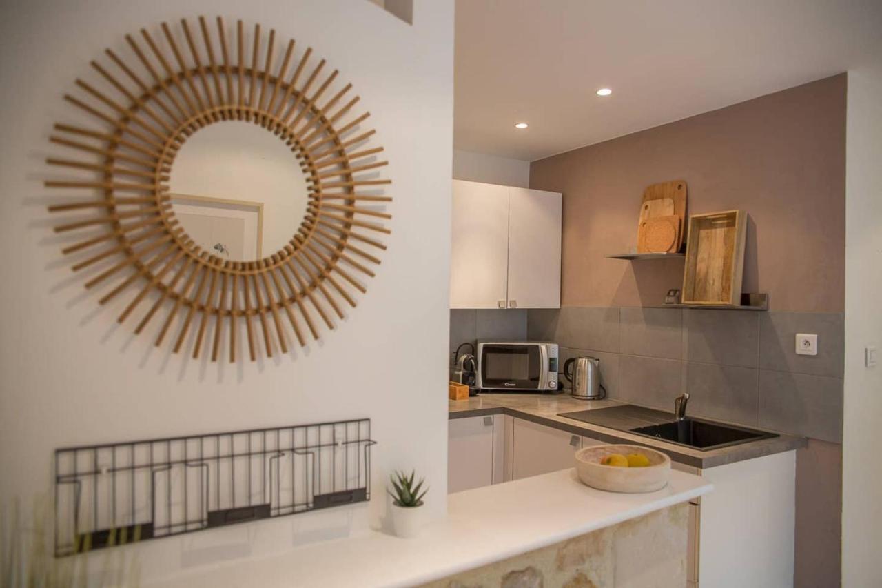 Freedom Grand Triplex Lumineux Decoration Contemporaine - Plein Centre Historique Bayeux - Parking Gratuit A Proximite Proche Commerces Restaurants - Plages Du Debarquement Exterior foto